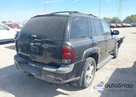 2005 Chevrolet Trailblazer Lt z USA, uszkodzony, nr VIN 1GNDT13S152271597